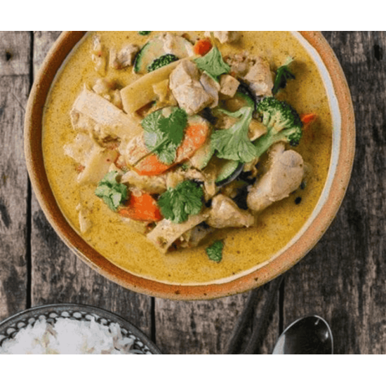 GREEN THAI CURRY WITH CHICKEN (300G)