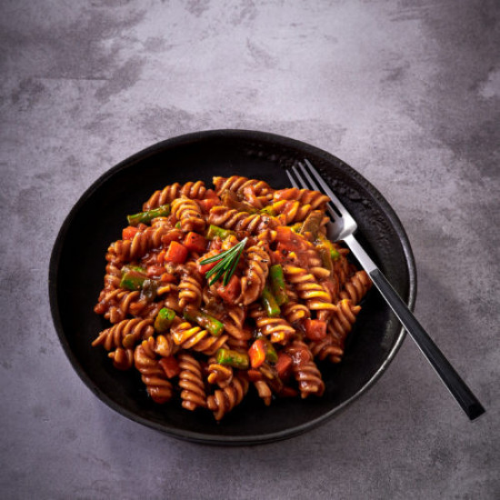 BEEF AND TOMATO VEGETABLE PASTA (300G)